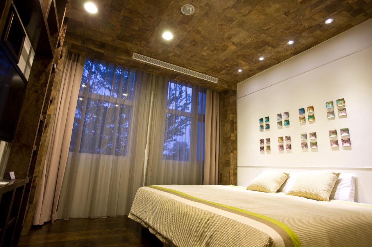 Zhi Da Craft Service Guest House Caotun Bagian luar foto